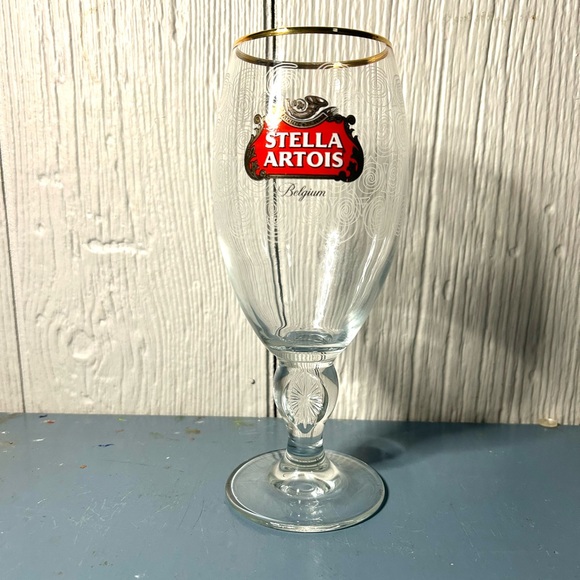 STELLA ARTOIS Supports Water.org Limited Edition Beer Glass - Picture 1 of 4